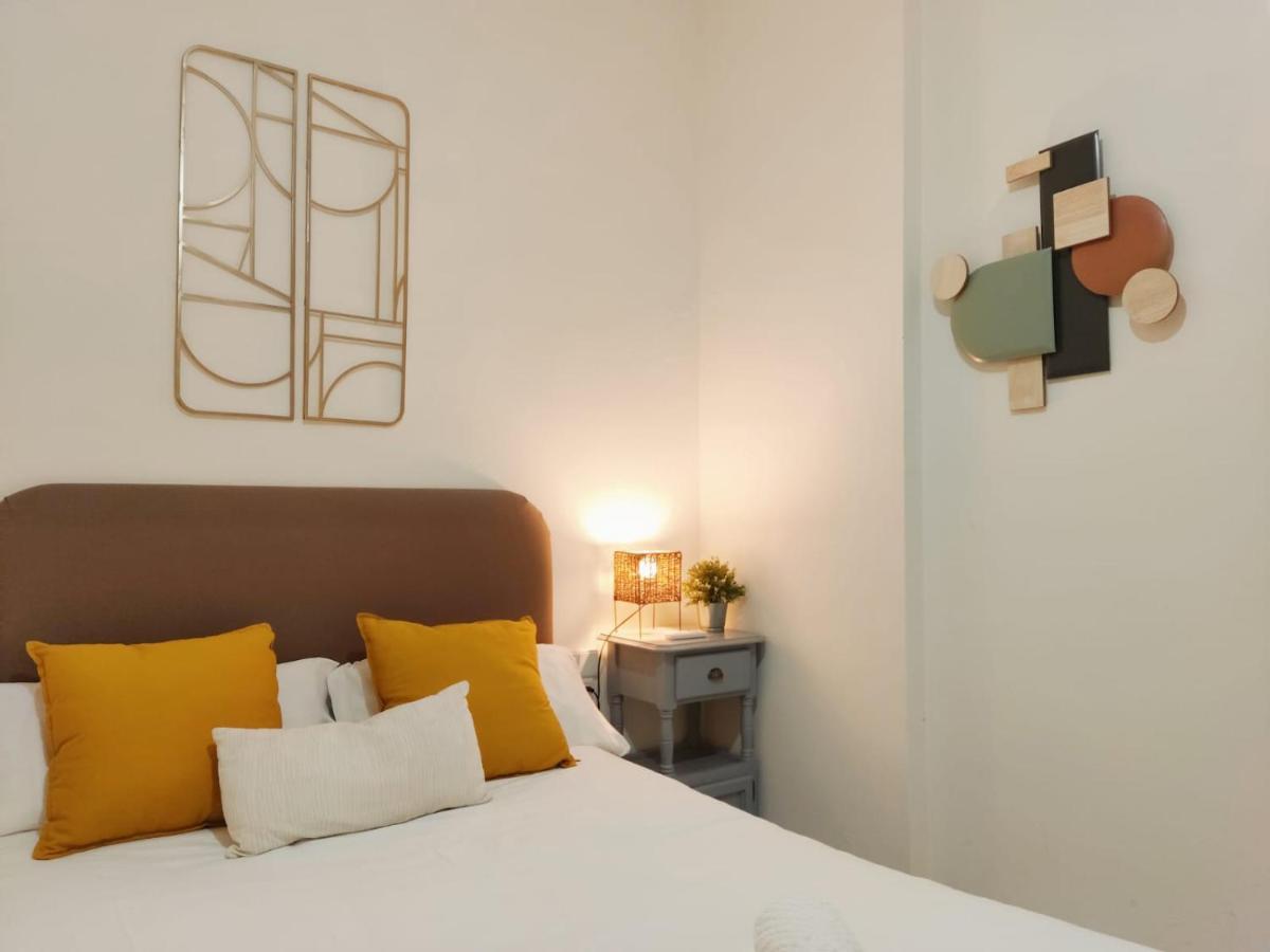 Homeyseville-duplex Con Terraza Santa Cruz 5 Pax, Parking Optional
