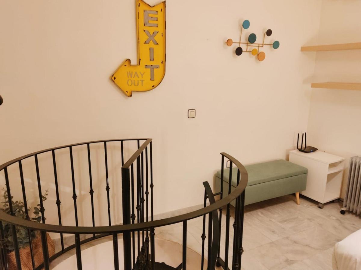 Homeyseville-duplex Con Terraza Santa Cruz 5 Pax, Parking Optional * Seville